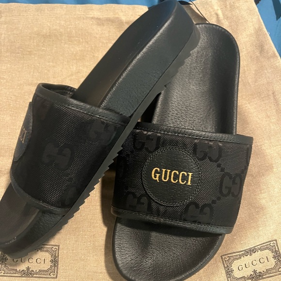 Gucci Off the Grid slides - Picture 2 of 4